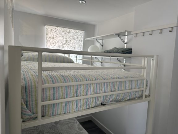 1321edf3-a7d9-44d4-aa70-dcf92c7b7601